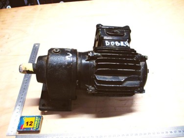 M403 - Motor č. 12 - s převodovkou - 130 ot/min